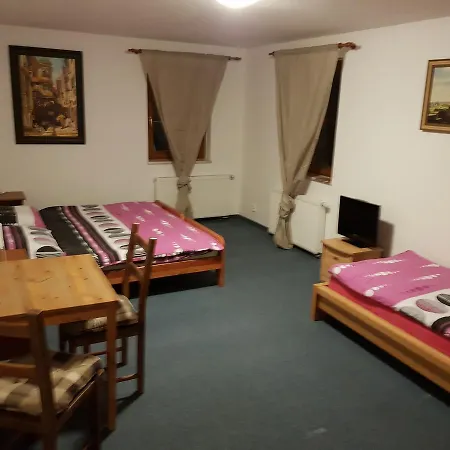 Hamerská Jizba Affittacamere 3*